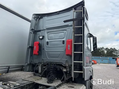 Mercedes-Benz ARTROS -2019