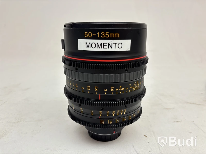 Kamera Canon, EOS C300 inkl. objektiv Tokina 50-135mm T3 och tillbehör