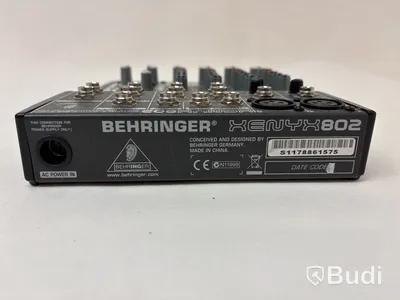 Mixer Behringer, Xenyx802