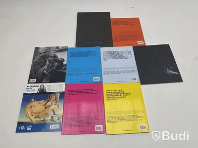 Parti med diverse konstlitteratur