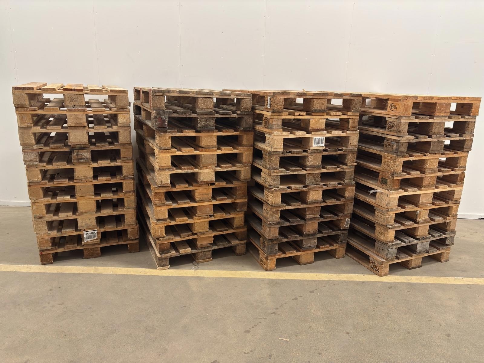 Parti med pallar för helpall, EPAL, EUR, 40 st.