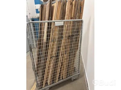 Parti med pallkragar för helpall, ca 40 st.