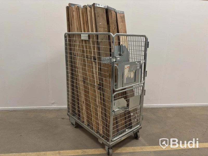 Parti med pallkragar för helpall, ca 40 st.