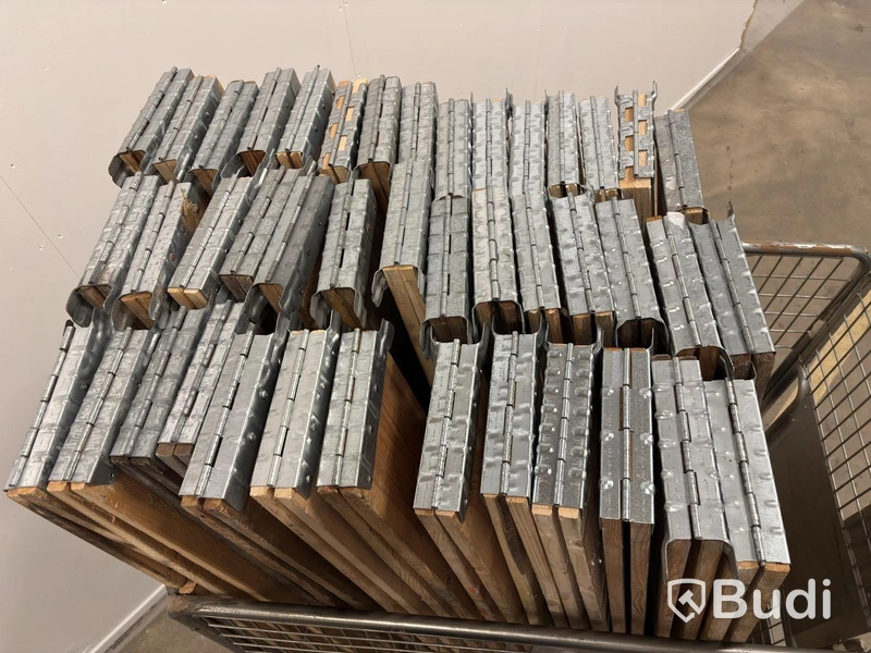 Lot of pallet collars for full-size pallets, approx. 40 pcs.
