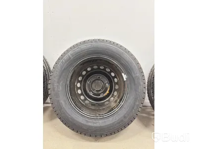 4 st. Kompletta Hjul Michelin, 2sommardäck , 35/65R16C. 115/113