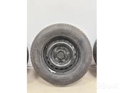 4 st. Kompletta Hjul Michelin, 2sommardäck , 35/65R16C. 115/113
