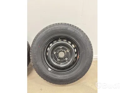 4 st. Kompletta Hjul Michelin, 2sommardäck , 35/65R16C. 115/113