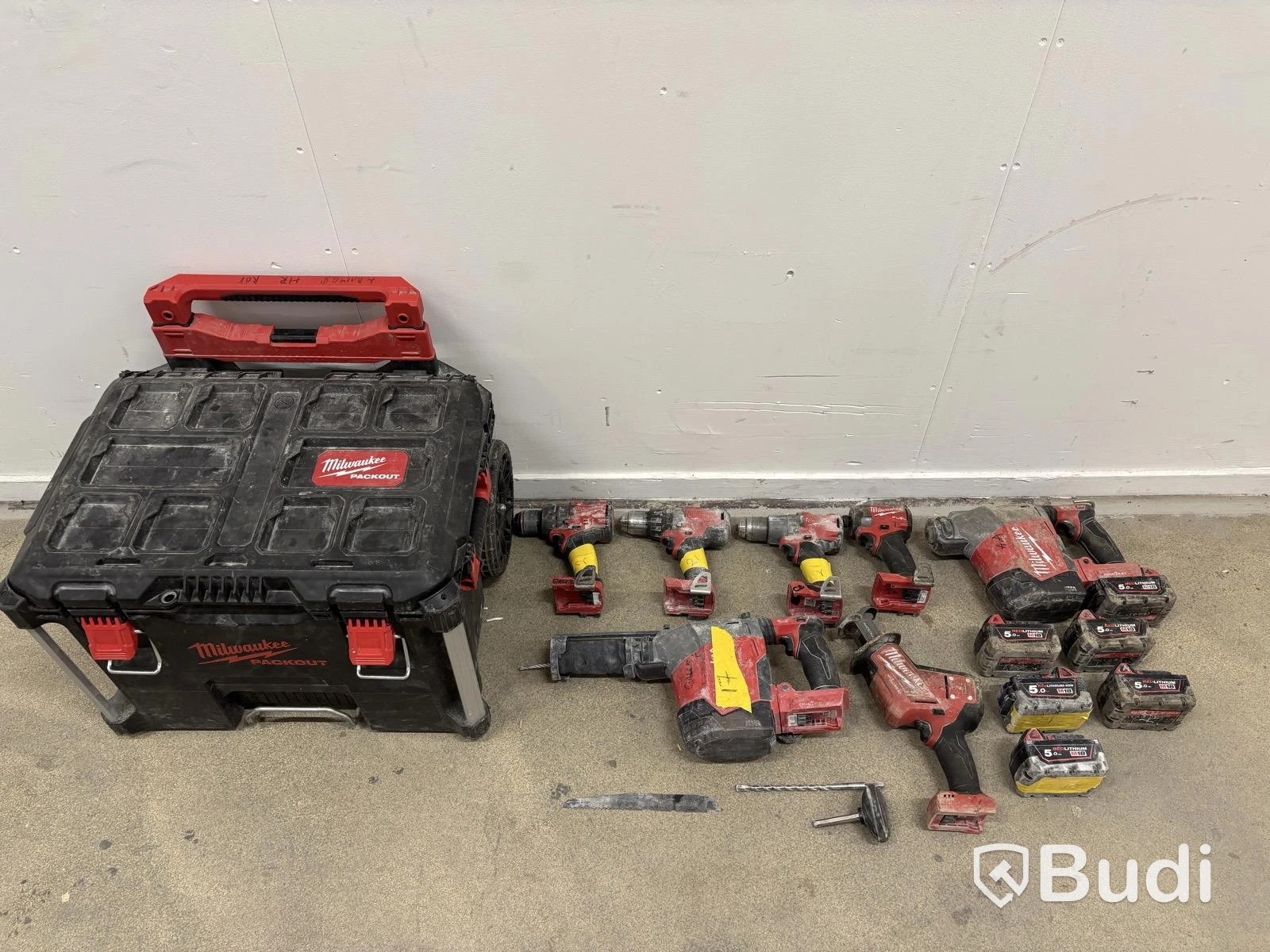 Lot of assorted Milwaukee tools incl. wheeled case