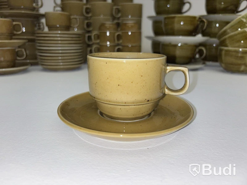 Lot of porcelain and stoneware