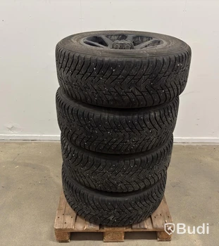 4 st. Dubbade M&S hjul Nokian, Hakkapeliitta 8 SUV, 265/60 R18