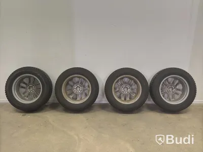 4 studded winter wheels, Kumho WinterCraft SUV, 225/65 R17 106T