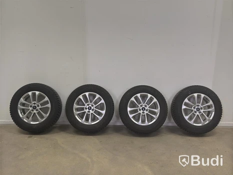 4 st. Dubbade vinterhjul WintercraftSUV, Kumho, 225/65 R17 106T