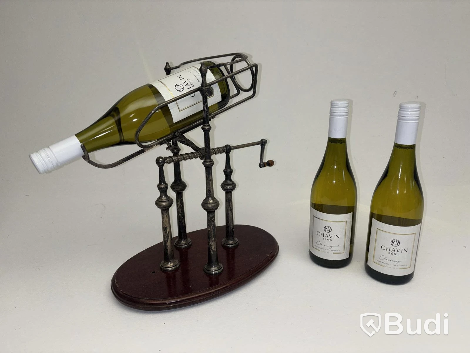 Bottle holder incl. 3 bottles of non-alcoholic wine
