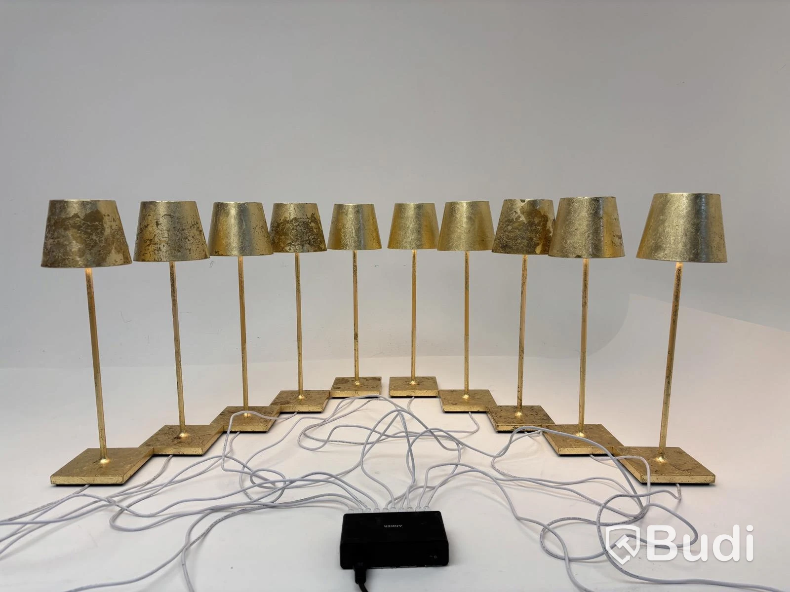 10 table lamps, Zafferano Poldina Pro, incl. 10 chargers