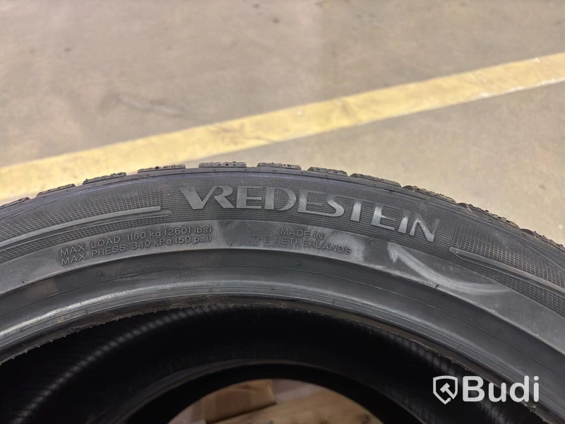 2 st. vinterdäck Vredestein, Wintrac Pro+, 325/35 R 22 XL 114 Y