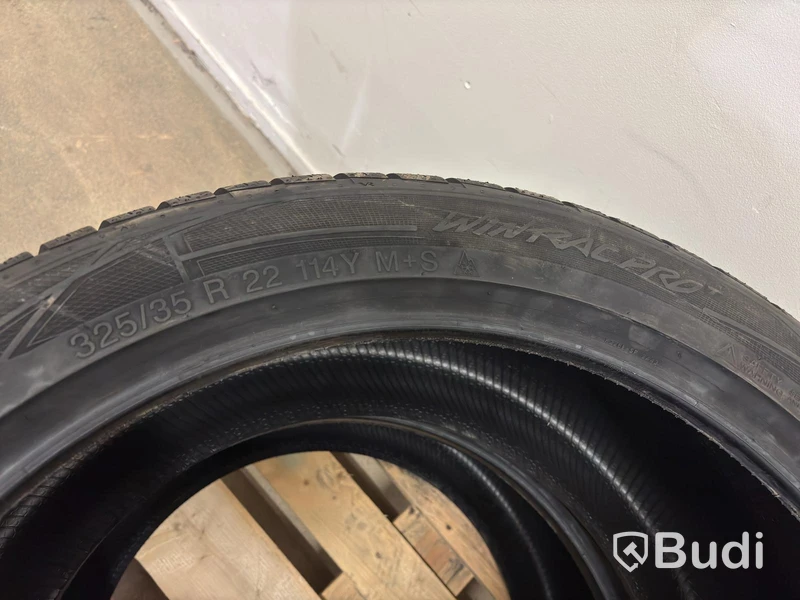 2 st. vinterdäck Vredestein, Wintrac Pro+, 325/35 R 22 XL 114 Y