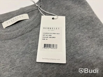 2 st. Tröjor Berkely stl. M