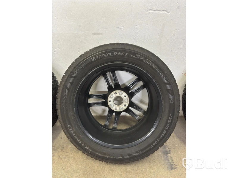 4 st. Åretrunt hjul, Kumho, 235/55 R18 104T
