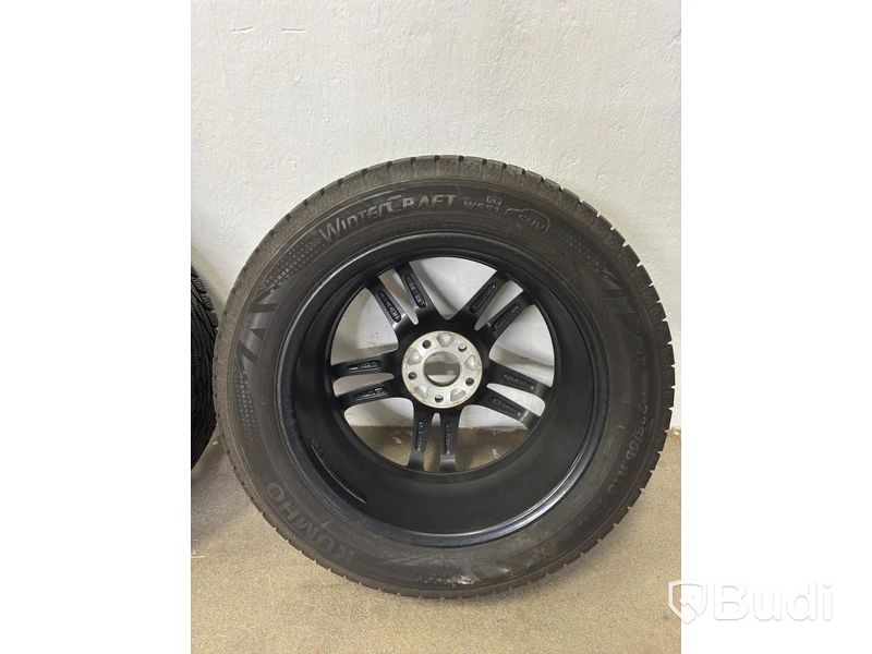 4 st. Åretrunt hjul, Kumho, 235/55 R18 104T