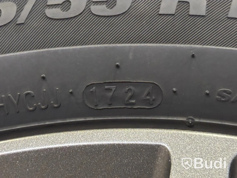 4 st. Åretrunt hjul, Kumho, 235/55 R18 104T