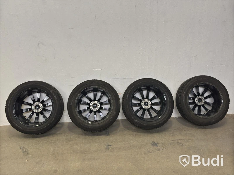 4 st. Åretrunt hjul, Pirelli, 235/55 R19 105H