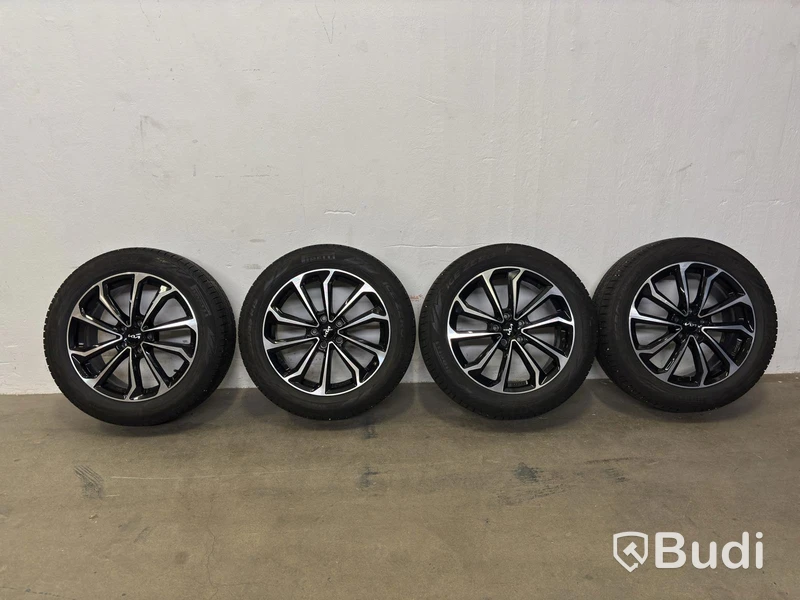 4 st. Åretrunt hjul, Pirelli, 235/55 R19 105H