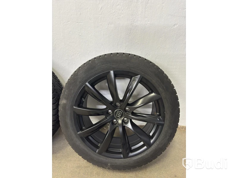 4 Studded All-Season Wheels, Nokian Tyres, 235/50 R19 103T