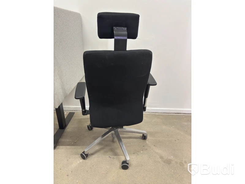 Height-adjustable desk with screen, Edsbyn, incl. office chair