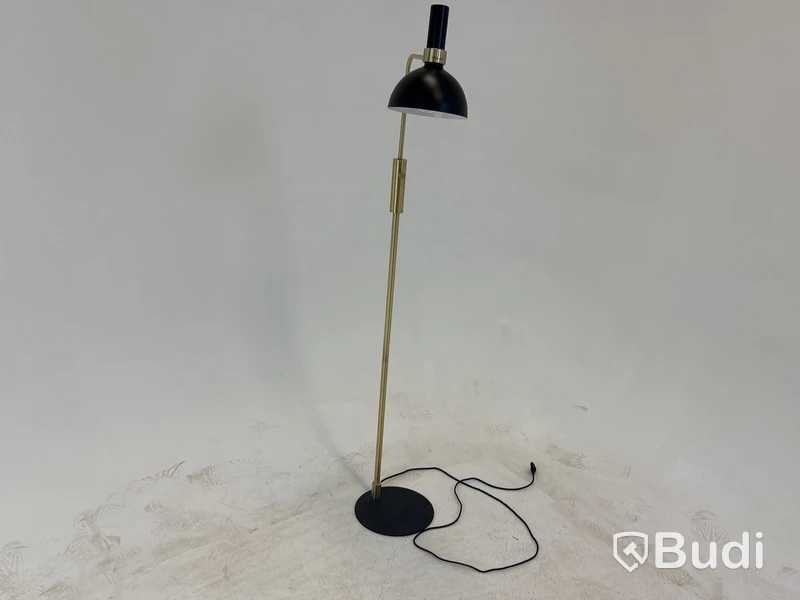 Golvlampa Markslöjd