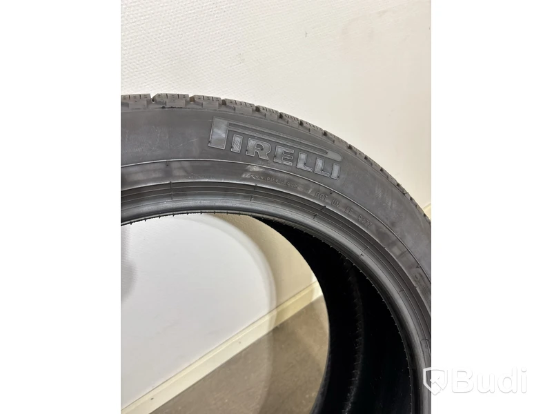 4 st. Däck Pirelli Scorpion, 285/45 R22