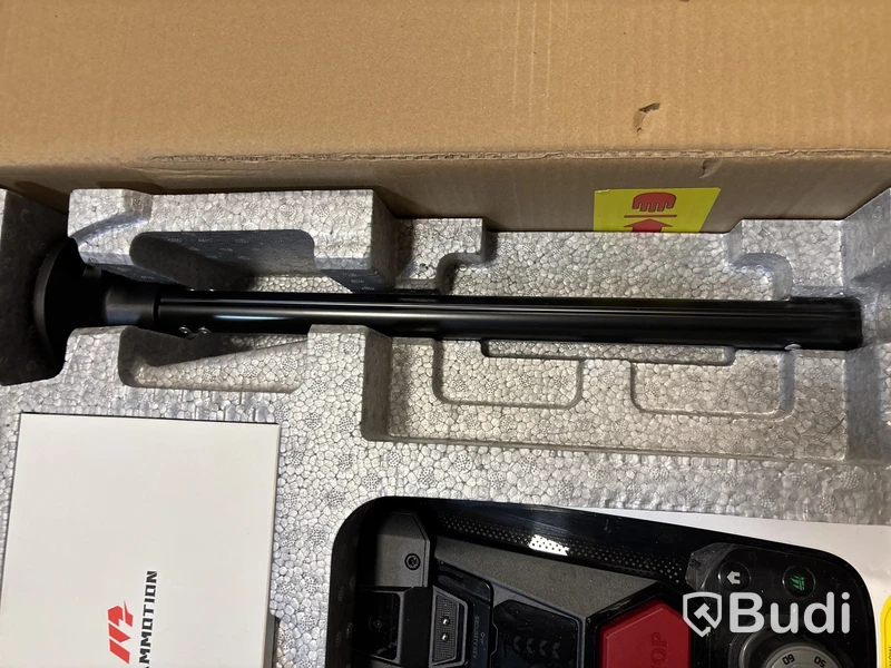 2 st. ROBOTGRÄSKLIPPARE MAMMOTION YUKA MINI 600KVM - RESERVDELSOBJEKT