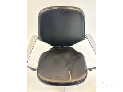 4 st. Frisörstolar inkl. 3 st. fotstöd