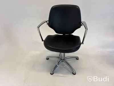4 st. Frisörstolar inkl. 3 st. fotstöd
