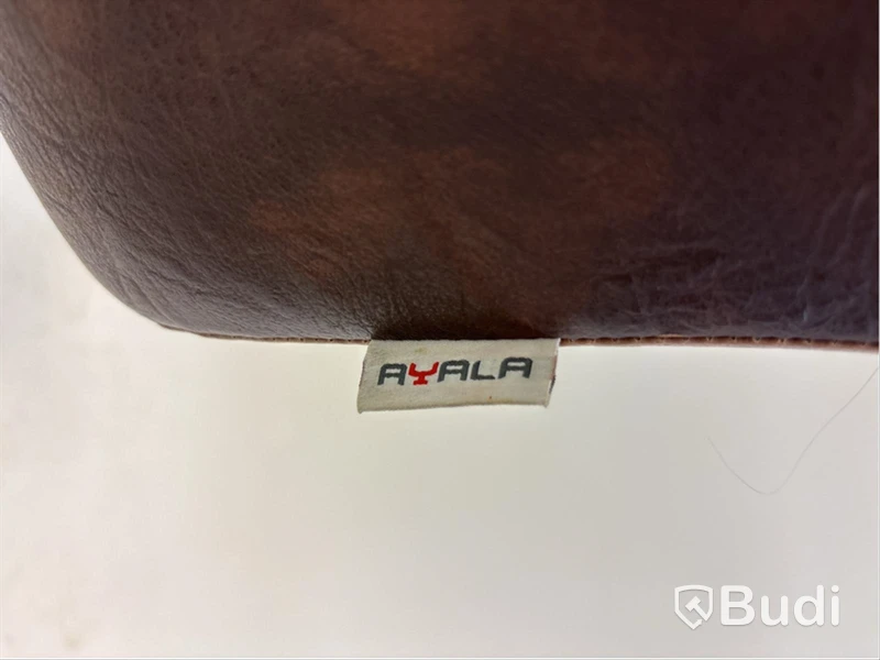 2 st. Frisörstolar Ayala