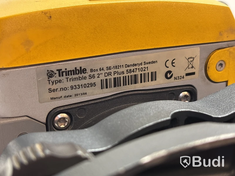 Totalstation Trimble S7, med tripod och fältdatorer