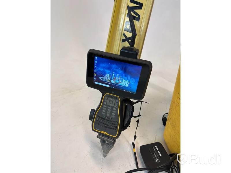 Totalstation Trimble S7, med tripod och fältdatorer