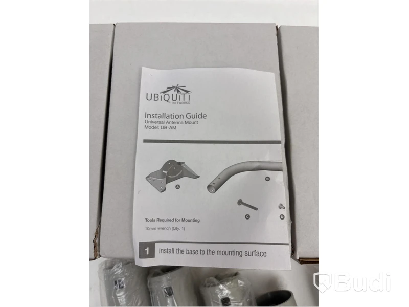 Väggfäste för antenn Ubiquiti, UB-AM