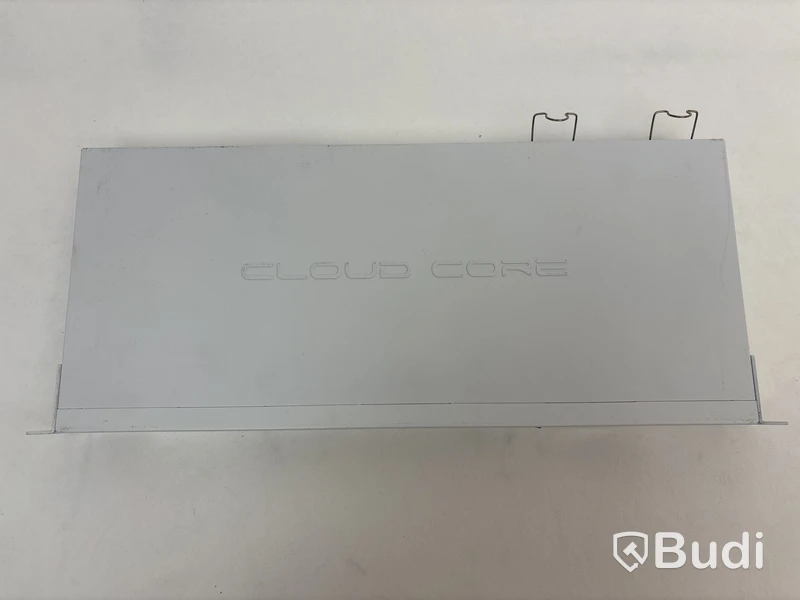 2 st. Routrar MicroTik, cloud core
