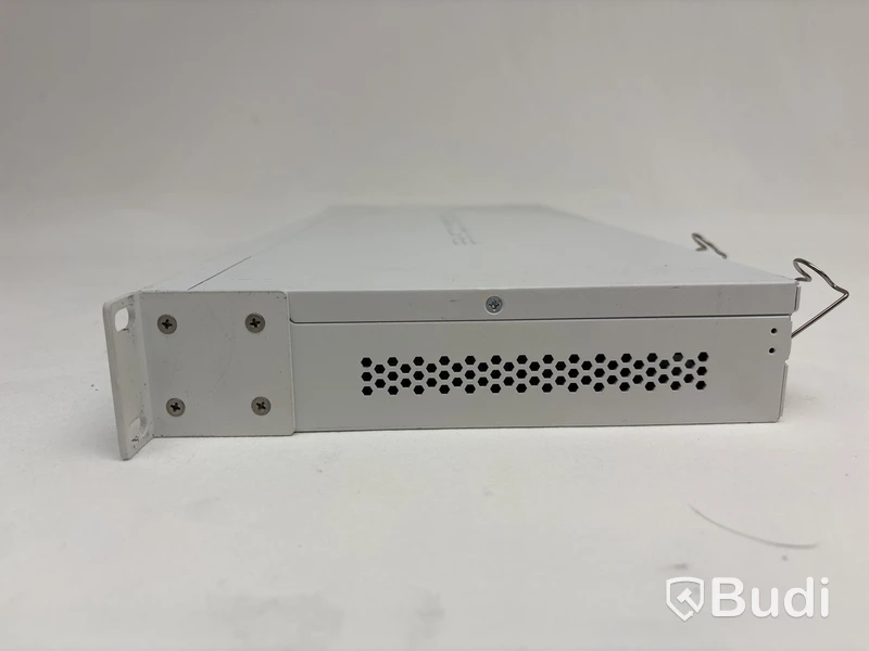 2 st. Routrar MicroTik, cloud core