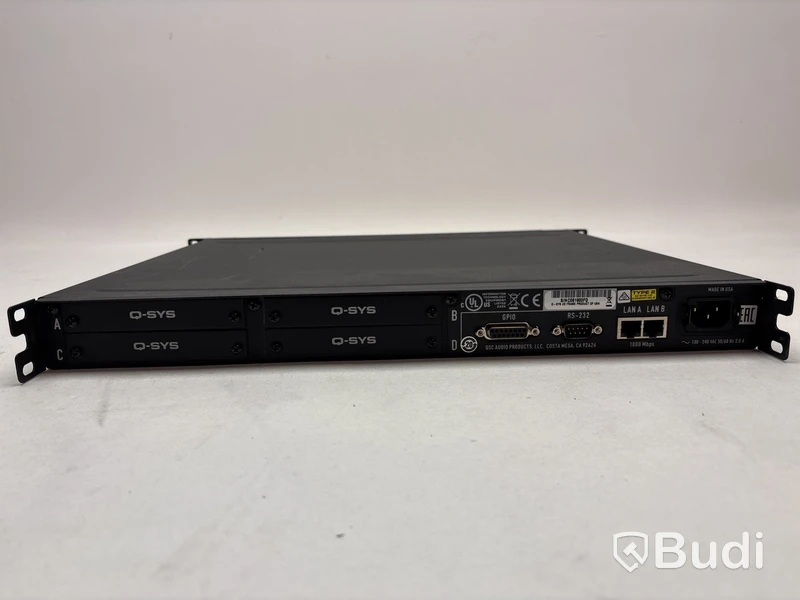 Hårdvaruenhet för ljudsystem Quality Systems Co, Q-SYS I/O frame.
