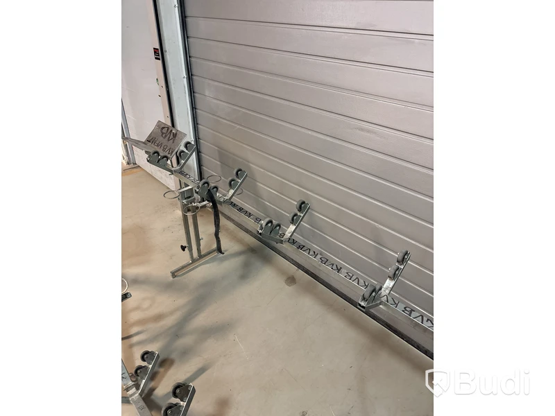 2 st. Kapbord till rör