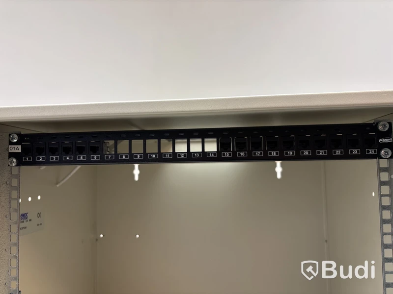 Väggskåp Enoc System