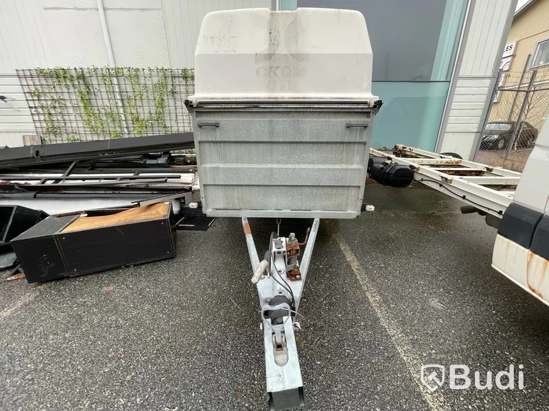 Bromsat kåpsläp Thule LV1000 | 2008 - Reparationsobjekt