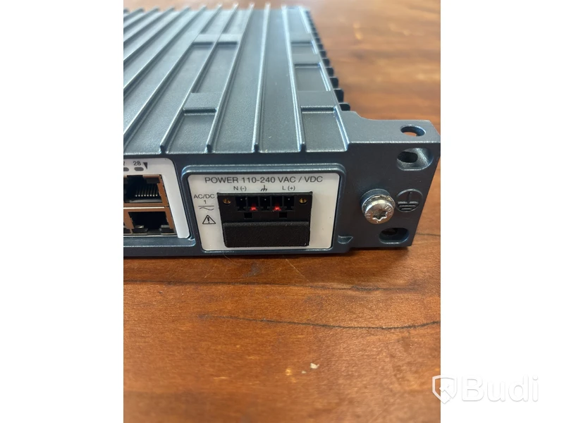 Switch Ny, Westermo rackmonterad Redfox-5528-F4G-T24G-HV