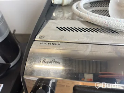 Kaffemaskin Expobar Megacrem, med kvarn.