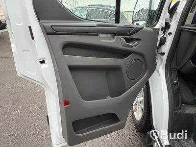Ford Transit Custom, automatic, 98,398 km
