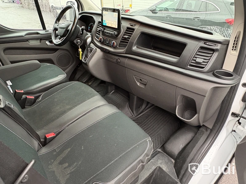 Ford Transit Custom, automatic, 98,398 km