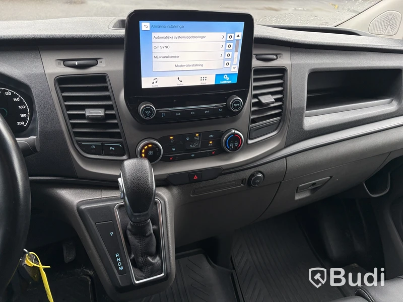 Ford Transit Custom, automatic, 98,398 km