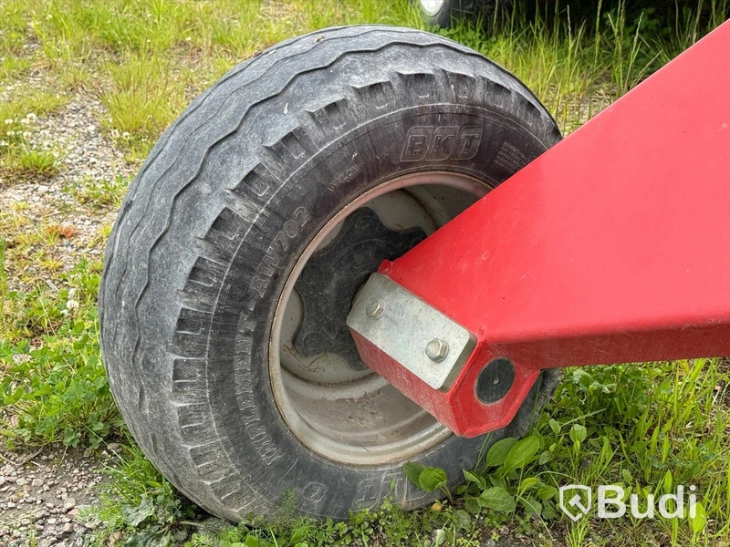 Tedder Kverneland 85140C, -2013