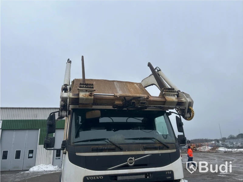 Frontlastare Volvo FM tridem 8X2*6 | NTM FLP-36